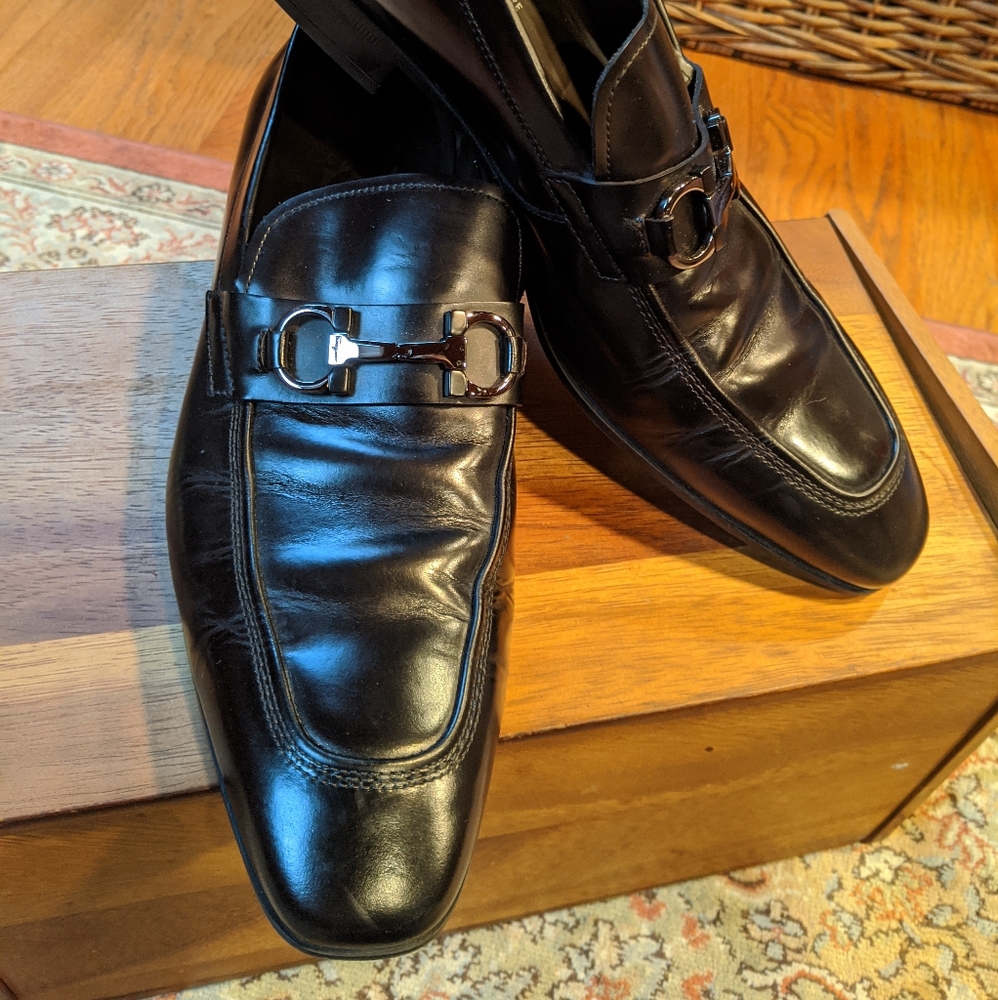 Black size 8.5 D